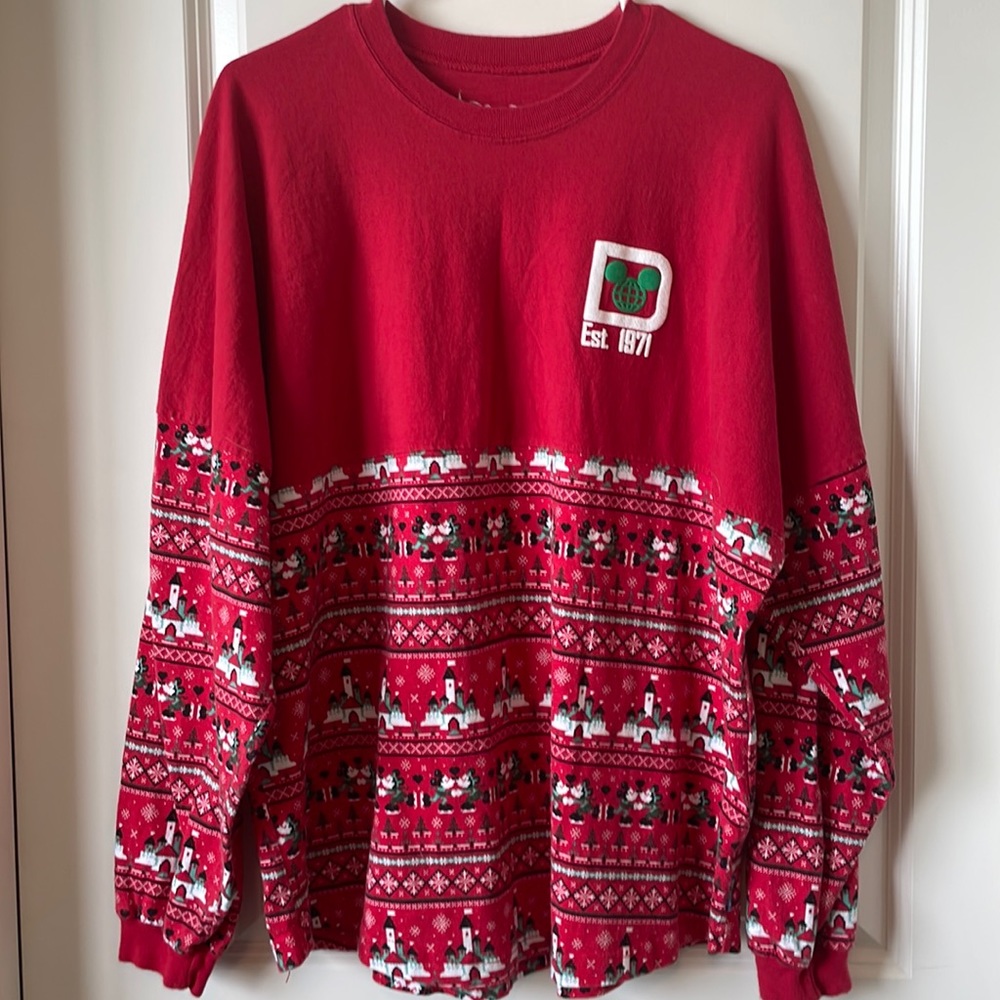 Disney Christmas Mickey and Minnie small spirit Jersey great condition
